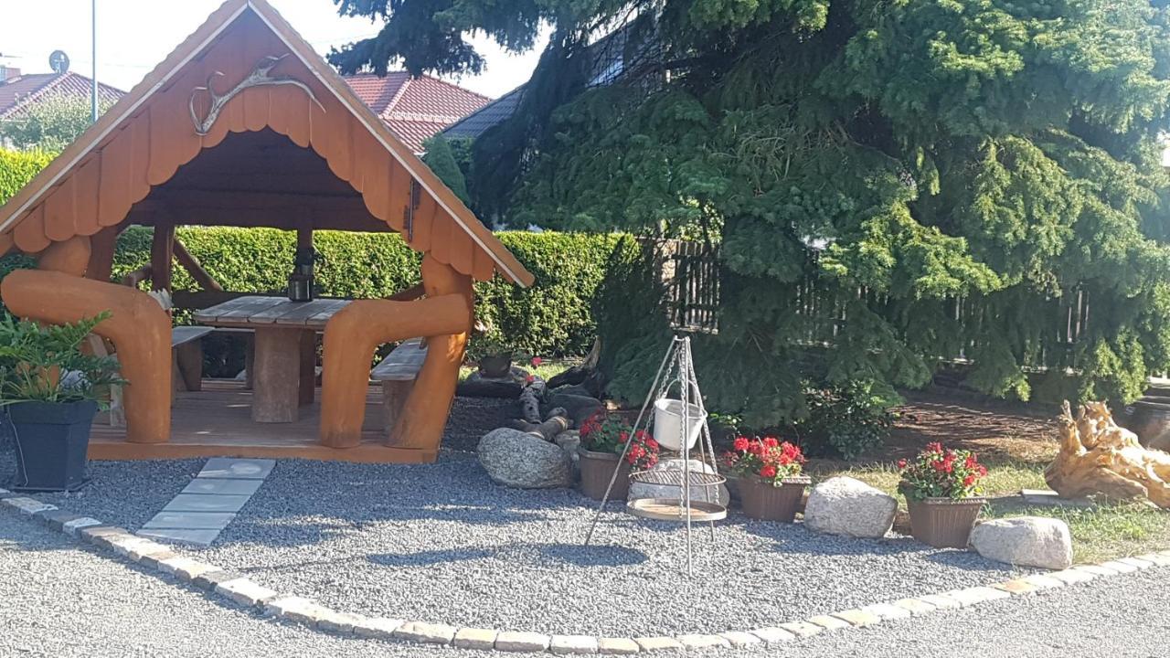 Ferienwohnung - Chayenne Apartment Mit 2 Schlafzimmern Klinga Экстерьер фото